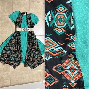 S Joy - Aztec print. Fits like M/L. Dress/Belt not included.